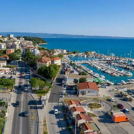 Apartamento Vedran Podstrana