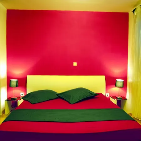 Vedran Apartment *