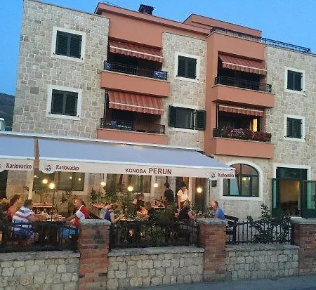 Vedran Apartment *