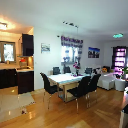 Vedran Apartment Podstrana